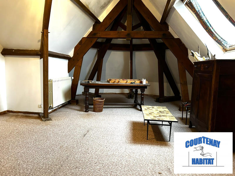 Maison ancienne - 191 m² - 6 pièces