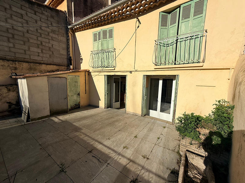 Maison - 80 m² - 4 pièces