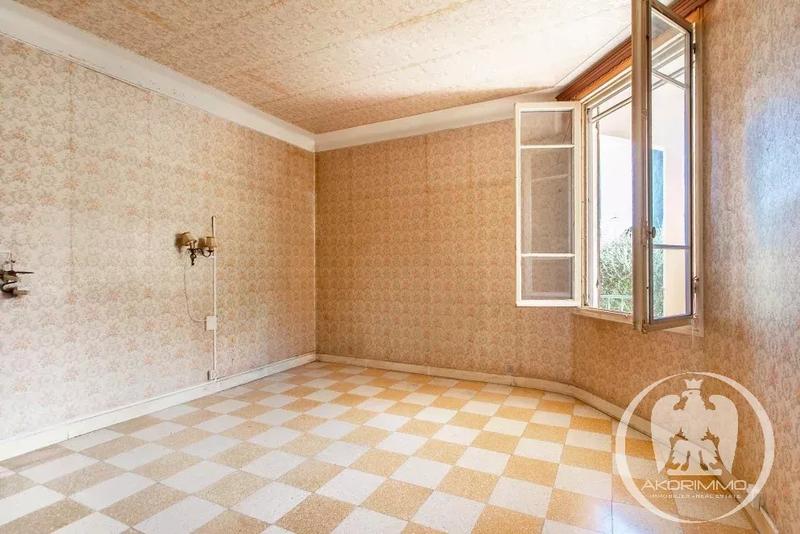 Appartement - 158 m² - 8 pièces