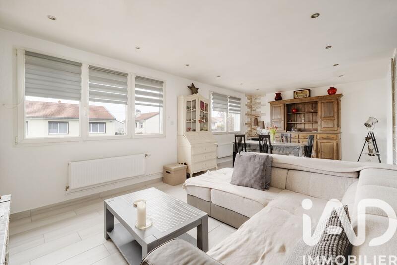 Maison - 100 m² - 4 pièces