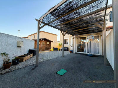 Maison - 94 m² - 5 pièces