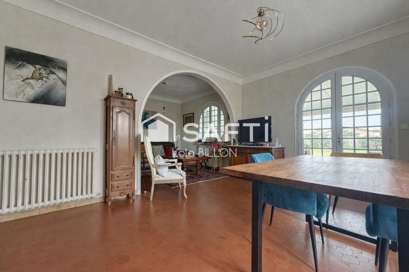 Maison - 146 m² - 5 pièces