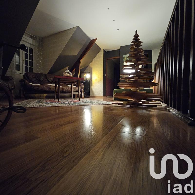 Maison de maîtres - 212 m² - 8 pièces