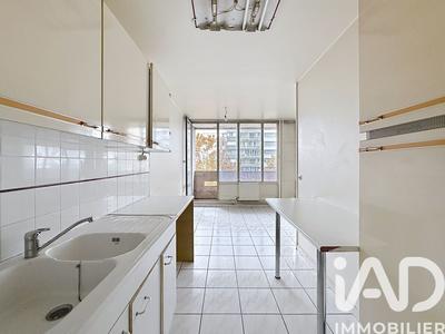 Appartement - 76 m² - 3 pièces