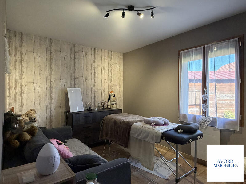 Maison - 130 m² - 6 pièces