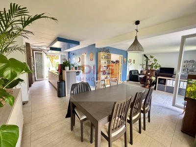 Maison - 155 m² - 7 pièces