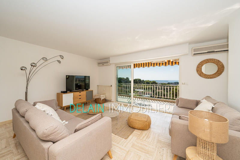 Appartement - 90 m² - 3 pièces