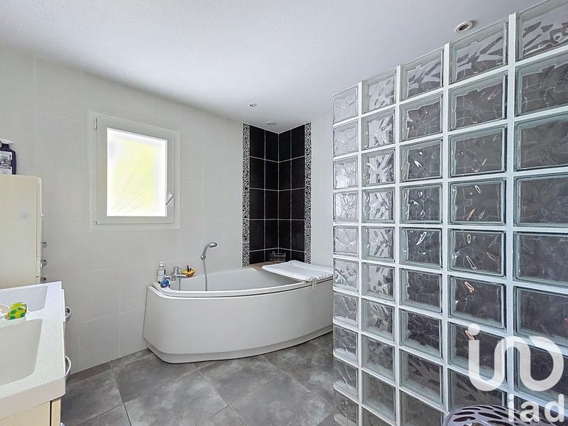 Maison de campagne - 130 m² - 6 pièces