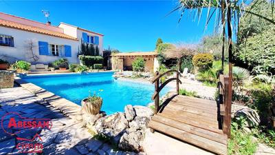 Maison - 145 m² - 7 pièces