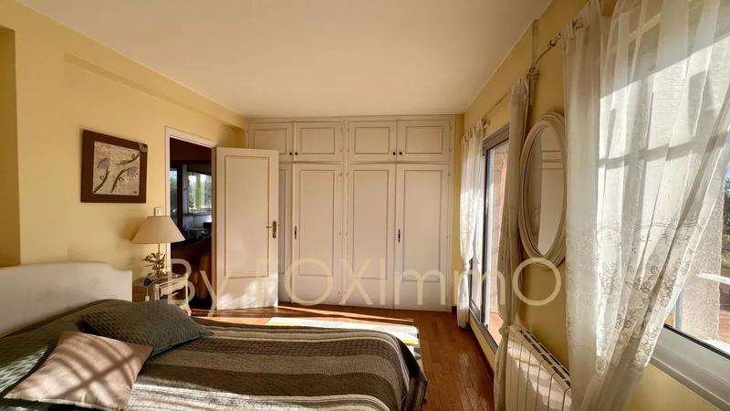 Maison - 151 m² - 6 pièces