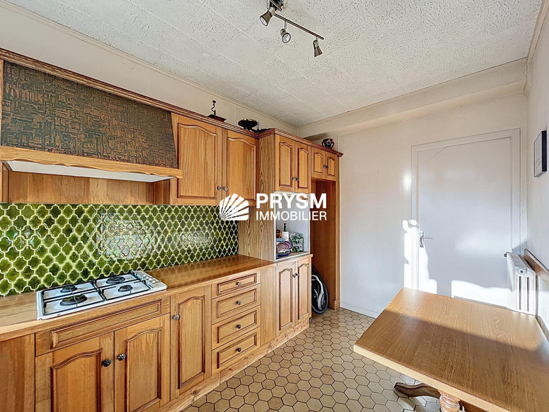 Maison traditionnelle - 76 m² - 4 pièces