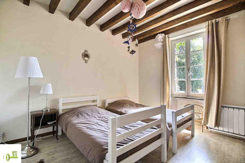 Maison - 166 m² - 7 pièces