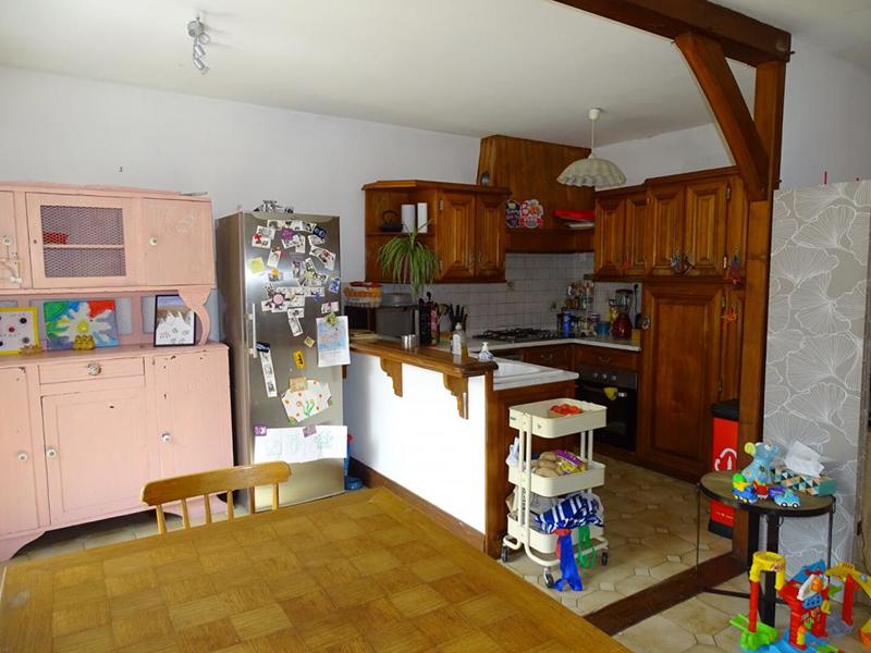 Maison - 234 m² - 11 pièces