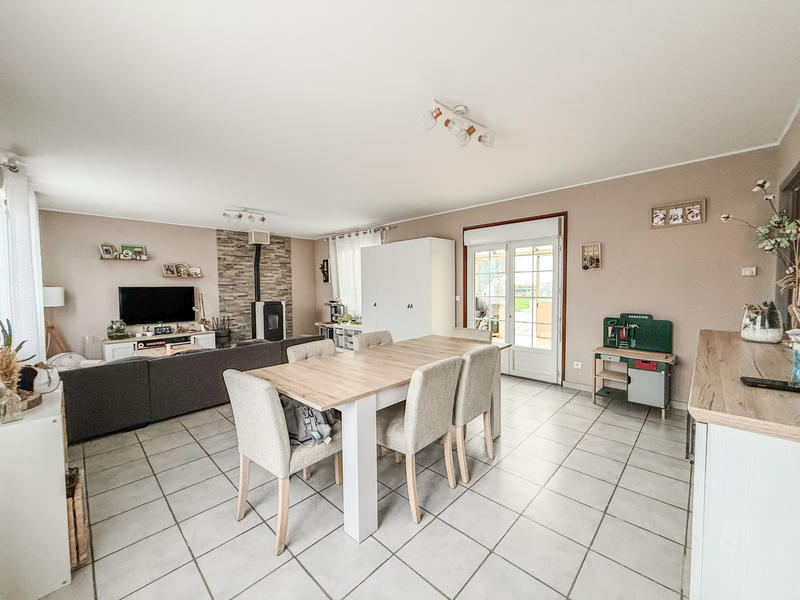 Maison - 100 m² - 4 pièces