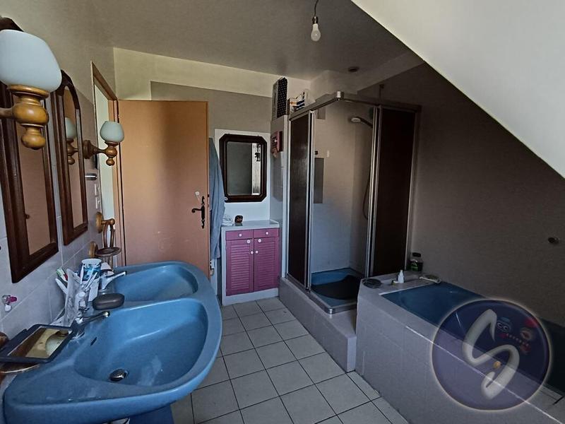 Maison - 131 m² - 7 pièces