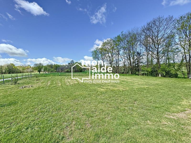 Maison - 260 m² - 8 pièces