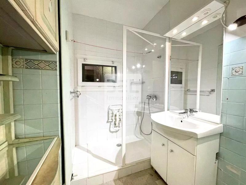 Appartement - 76 m² - 4 pièces