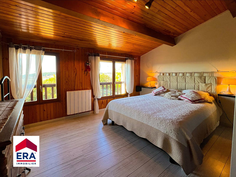 Maison - 103 m² - 5 pièces