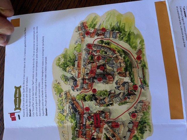 Maison - 181 m² - 9 pièces