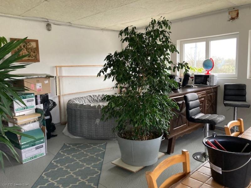 Demeure - 205 m² - 6 pièces