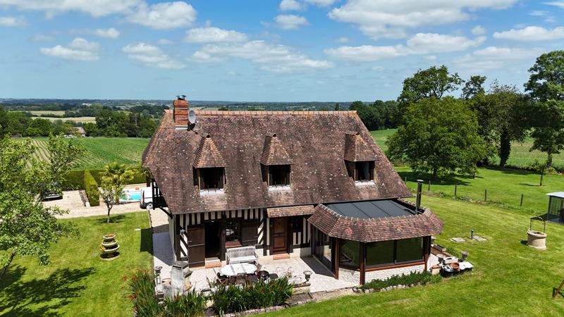 Maison - 145 m² - 5 pièces