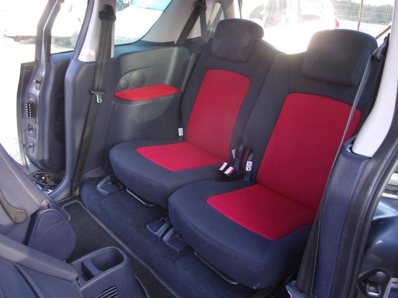 Peugeot 1007 1,6 16v Tronic Dolce Boite Auto