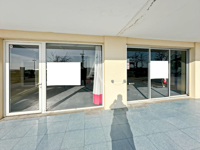 Local commercial - 93 m²