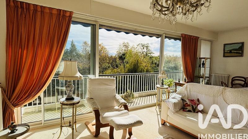 Appartement - 94 m² - 4 pièces