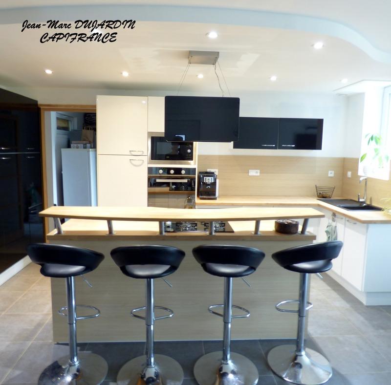 Maison - 170 m² - 8 pièces