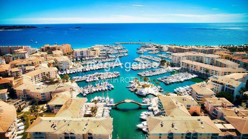 Local commercial - 110 m² - 3 pièces