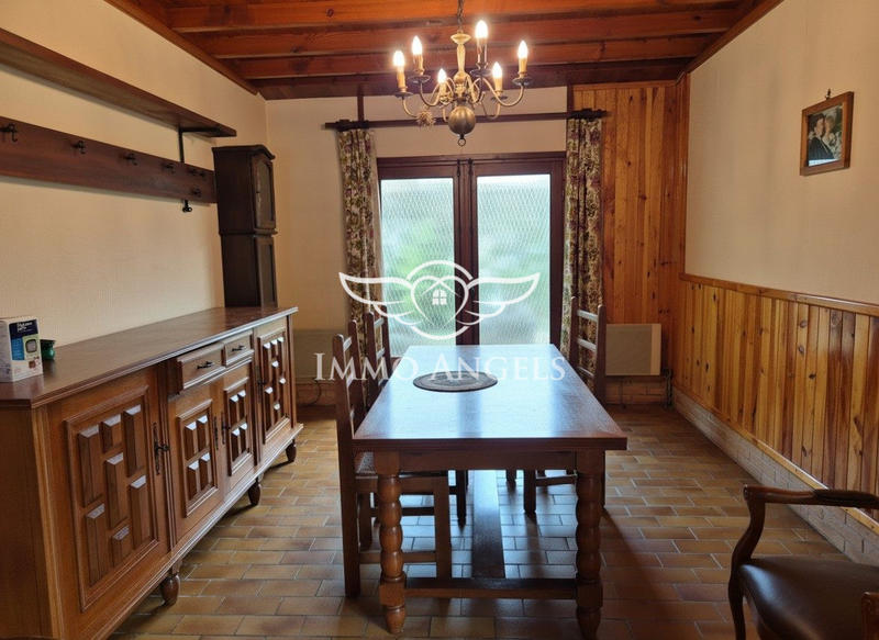 Maison - 140 m² - 5 pièces