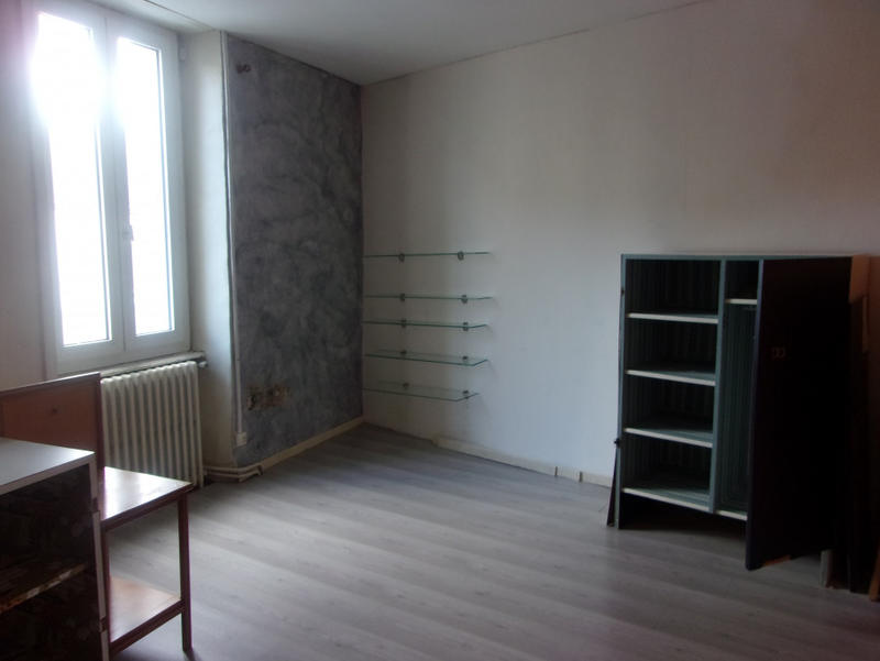 Maison - 200 m² - 8 pièces