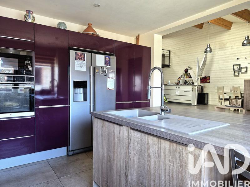 Maison de village - 208 m² - 4 pièces