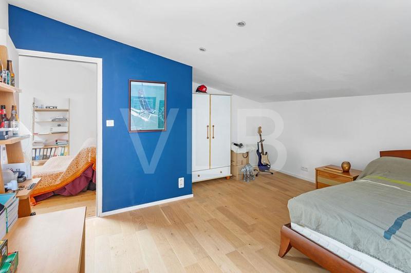 Maison - 183 m² - 6 pièces