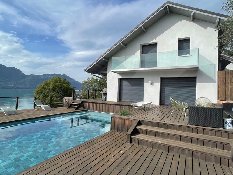 Maison - 226 m² - 6 pièces