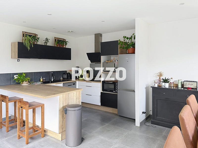 Maison - 138 m² - 5 pièces