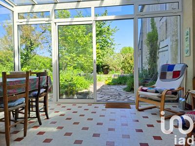 Maison - 280 m² - 12 pièces