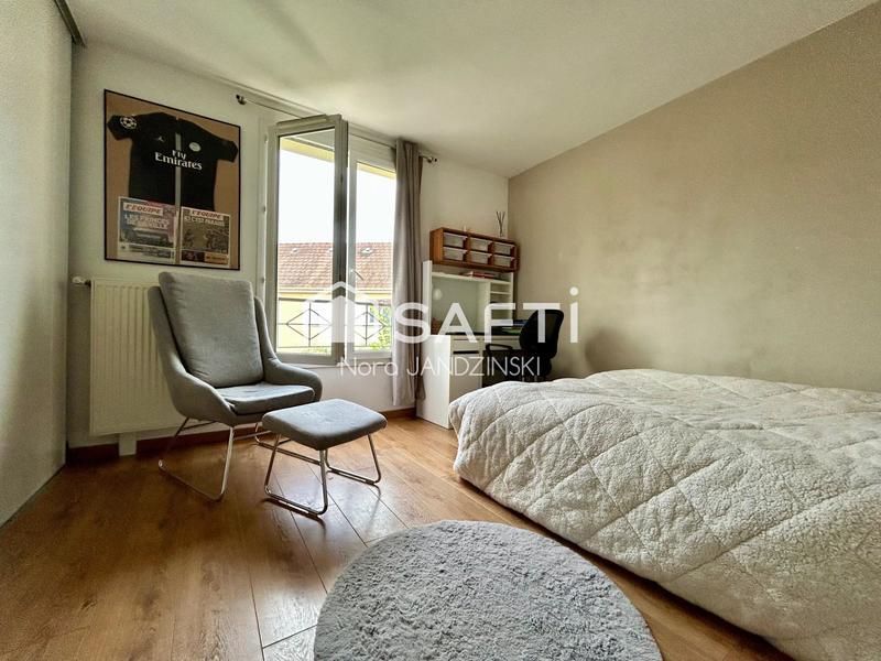 Maison - 122 m² - 7 pièces