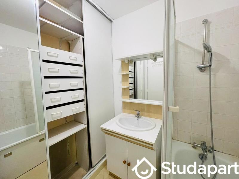 Chambre - 22 m² - 1 pièce