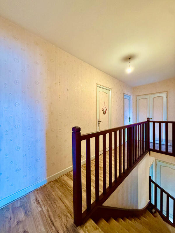 Maison - 89 m² - 5 pièces