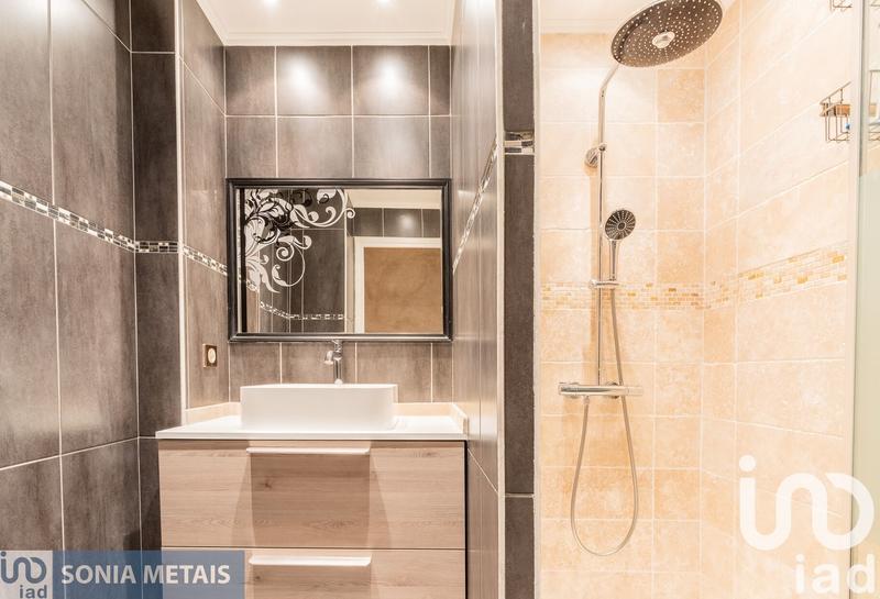 Appartement - 84 m² - 5 pièces