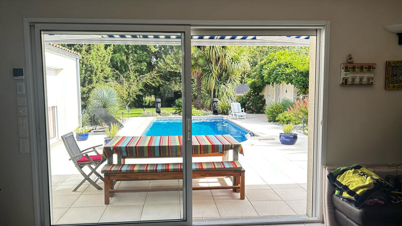 Maison - 255 m² - 9 pièces