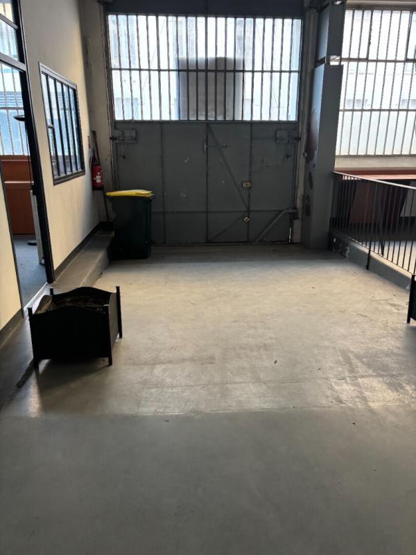 Local d'activité / Entrepôt - 485 m² - 3 pièces