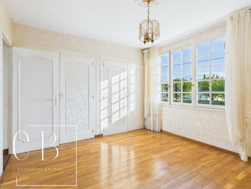 Maison - 100 m² - 6 pièces