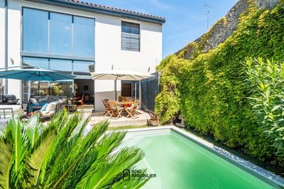 Maison de ville - 148 m² - 5 pièces