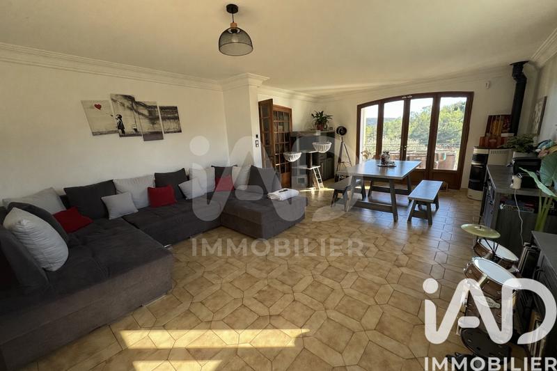 Maison - 157 m² - 6 pièces