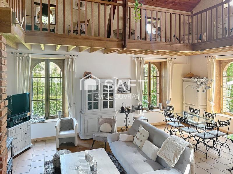 Maison - 200 m² - 7 pièces