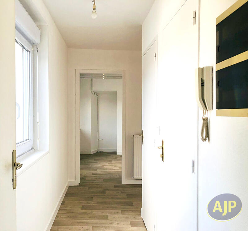 Appartement - 76 m² - 4 pièces