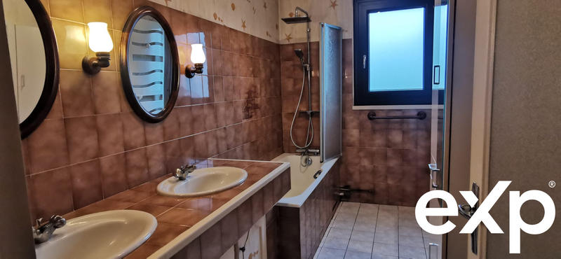 Maison - 128 m² - 4 pièces