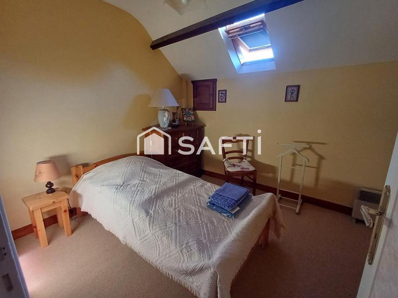 Maison - 213 m² - 8 pièces